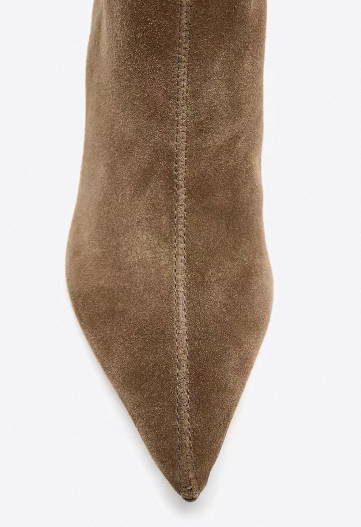 Kniehohe Stiletto-Stiefel (Wildleder)