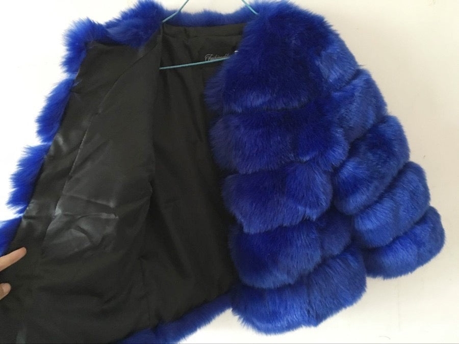 Faux-Fur Jacket – Fluffy Look