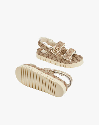 CCI -SANDALEN