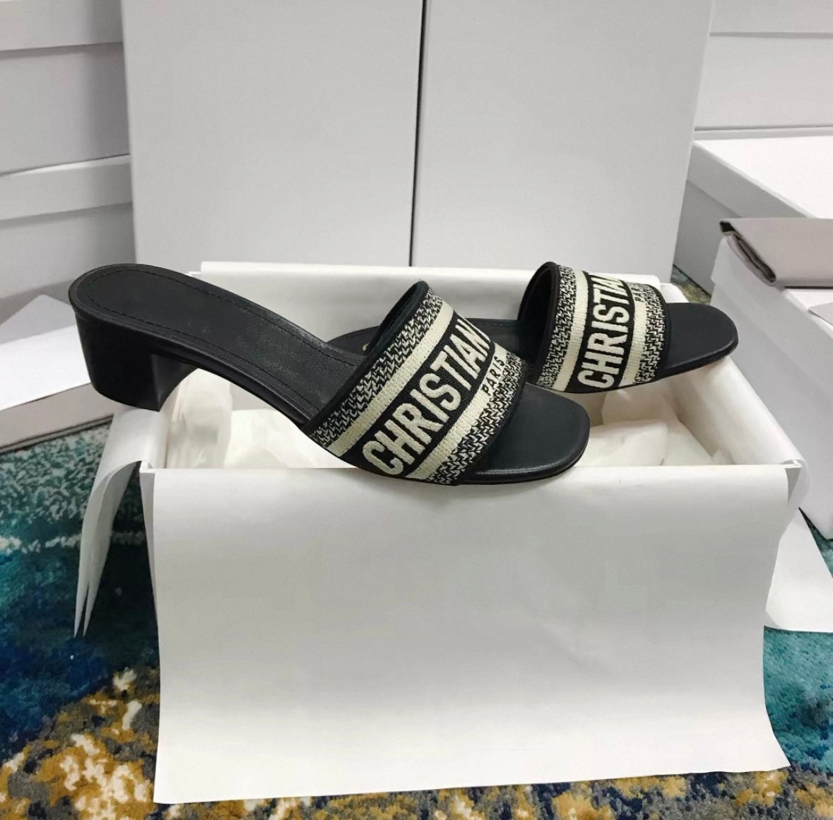 CD - 5 cm HEELS