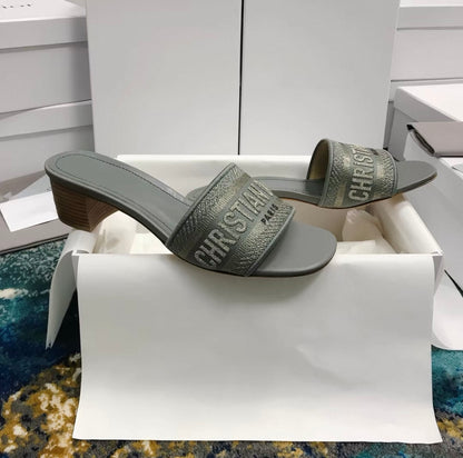 CD - 5 cm HEELS