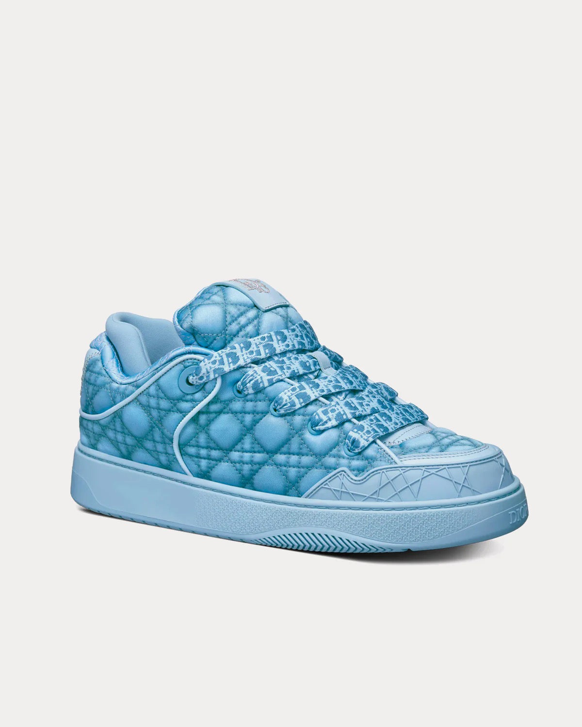 "B9" Sneaker