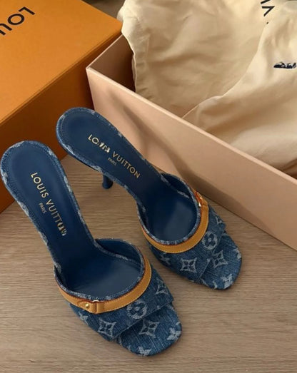 LUV KITTEN HEELS