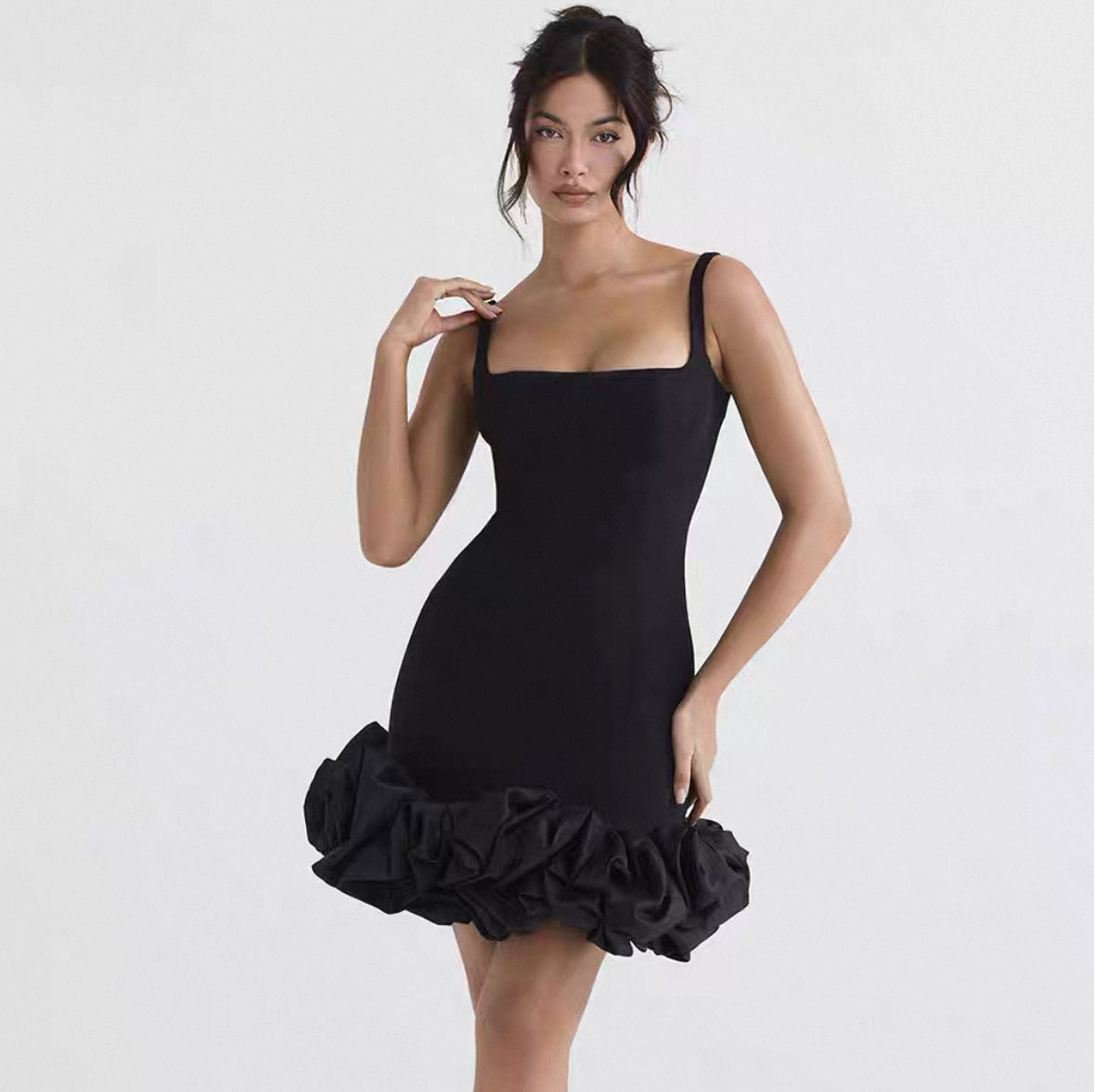 Ruffled Hem Mini Kleid