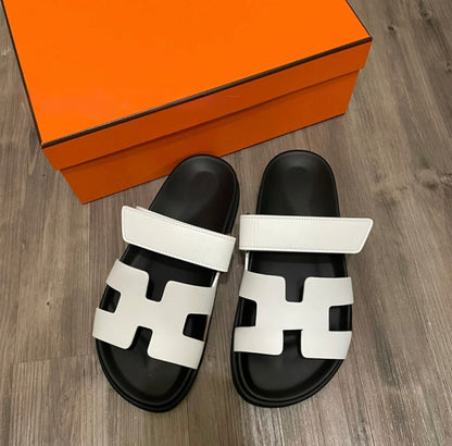 HRMS Flat Sandals