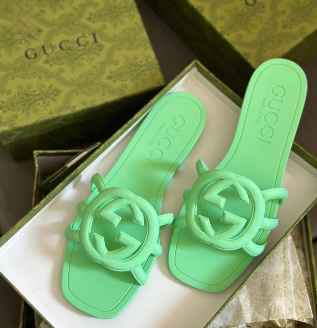 UCC Sandals