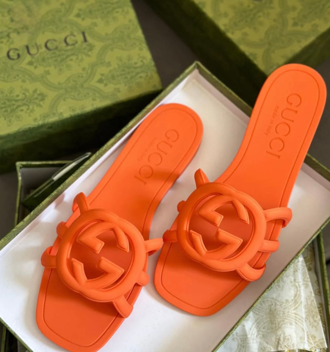 UCC Sandals
