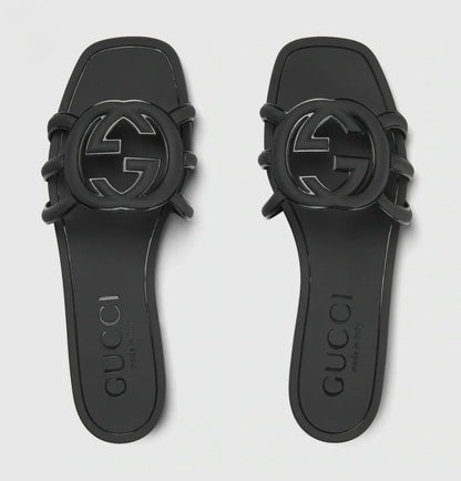 UCC Sandals